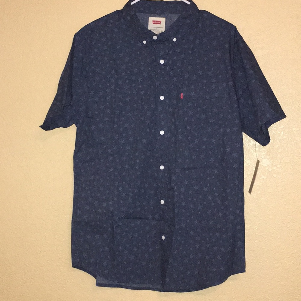 Levi’s button up